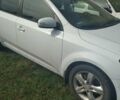 Белый Киа Сид, объемом двигателя 1.58 л и пробегом 293 тыс. км за 5500 $, фото 6 на Automoto.ua
