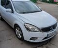 Белый Киа Сид, объемом двигателя 1.6 л и пробегом 265 тыс. км за 6300 $, фото 4 на Automoto.ua