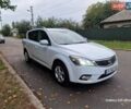 Белый Киа Сид, объемом двигателя 1.59 л и пробегом 227 тыс. км за 5999 $, фото 17 на Automoto.ua