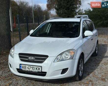 Белый Киа Сид, объемом двигателя 1.6 л и пробегом 193 тыс. км за 5500 $, фото 1 на Automoto.ua