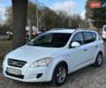 Белый Киа Сид, объемом двигателя 1.6 л и пробегом 193 тыс. км за 5500 $, фото 3 на Automoto.ua