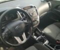 Белый Киа Сид, объемом двигателя 1.58 л и пробегом 293 тыс. км за 5500 $, фото 3 на Automoto.ua