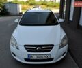 Белый Киа Сид, объемом двигателя 1.4 л и пробегом 221 тыс. км за 4800 $, фото 3 на Automoto.ua