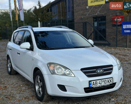 Белый Киа Сид, объемом двигателя 1.6 л и пробегом 193 тыс. км за 5500 $, фото 6 на Automoto.ua