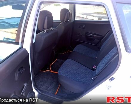 Белый Киа Сид, объемом двигателя 1.6 л и пробегом 191 тыс. км за 5200 $, фото 9 на Automoto.ua