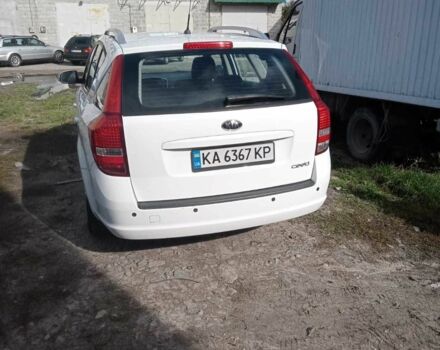 Белый Киа Сид, объемом двигателя 1.4 л и пробегом 192 тыс. км за 6000 $, фото 5 на Automoto.ua