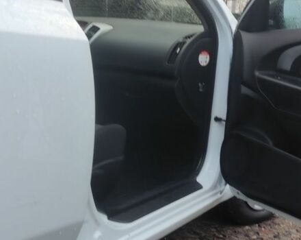 Белый Киа Сид, объемом двигателя 0 л и пробегом 100 тыс. км за 7200 $, фото 13 на Automoto.ua