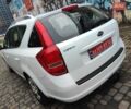 Білий Кіа Сід, об'ємом двигуна 1.59 л та пробігом 189 тис. км за 6800 $, фото 6 на Automoto.ua