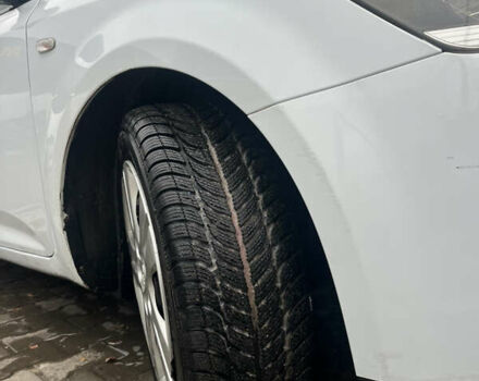 Белый Киа Сид, объемом двигателя 1.58 л и пробегом 190 тыс. км за 6500 $, фото 2 на Automoto.ua