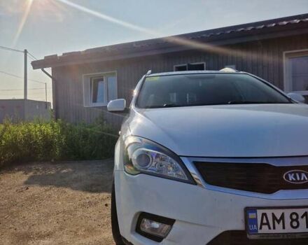 Белый Киа Сид, объемом двигателя 1.6 л и пробегом 233 тыс. км за 7600 $, фото 1 на Automoto.ua
