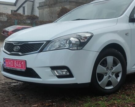 Белый Киа Сид, объемом двигателя 0 л и пробегом 100 тыс. км за 7200 $, фото 20 на Automoto.ua