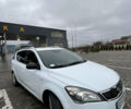 Белый Киа Сид, объемом двигателя 1.58 л и пробегом 190 тыс. км за 6500 $, фото 1 на Automoto.ua
