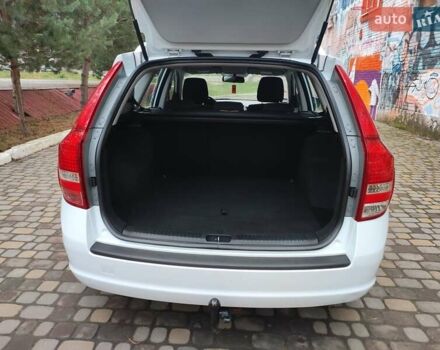 Білий Кіа Сід, об'ємом двигуна 1.59 л та пробігом 189 тис. км за 6800 $, фото 19 на Automoto.ua