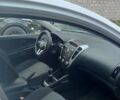Белый Киа Сид, объемом двигателя 1.4 л и пробегом 192 тыс. км за 6000 $, фото 9 на Automoto.ua