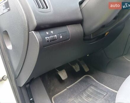 Белый Киа Сид, объемом двигателя 1.4 л и пробегом 250 тыс. км за 5750 $, фото 14 на Automoto.ua