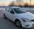 Белый Киа Сид, объемом двигателя 1.6 л и пробегом 288 тыс. км за 6000 $, фото 9 на Automoto.ua