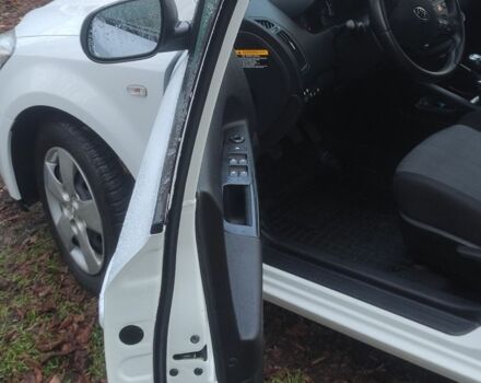 Белый Киа Сид, объемом двигателя 0 л и пробегом 100 тыс. км за 7200 $, фото 4 на Automoto.ua