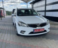 Белый Киа Сид, объемом двигателя 1.6 л и пробегом 226 тыс. км за 7500 $, фото 4 на Automoto.ua