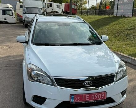 Білий Кіа Сід, об'ємом двигуна 1.4 л та пробігом 147 тис. км за 5700 $, фото 4 на Automoto.ua