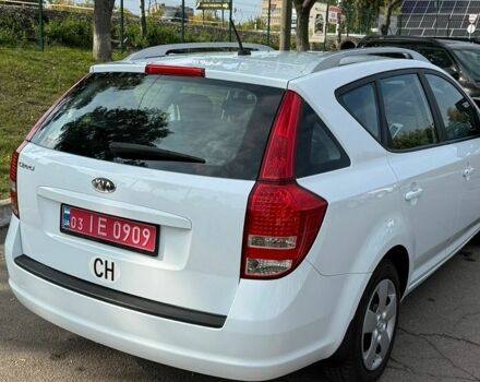 Білий Кіа Сід, об'ємом двигуна 1.4 л та пробігом 147 тис. км за 5700 $, фото 21 на Automoto.ua