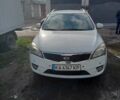 Белый Киа Сид, объемом двигателя 1.4 л и пробегом 192 тыс. км за 6000 $, фото 1 на Automoto.ua