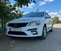 Белый Киа Сид, объемом двигателя 1.6 л и пробегом 188 тыс. км за 7000 $, фото 1 на Automoto.ua