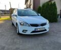 Белый Киа Сид, объемом двигателя 1.6 л и пробегом 304 тыс. км за 6500 $, фото 5 на Automoto.ua