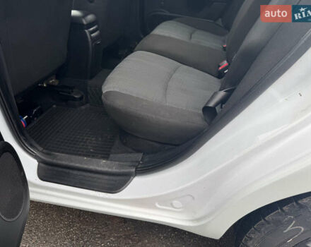 Белый Киа Сид, объемом двигателя 1.58 л и пробегом 242 тыс. км за 7000 $, фото 15 на Automoto.ua