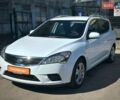 Белый Киа Сид, объемом двигателя 1.6 л и пробегом 226 тыс. км за 7950 $, фото 1 на Automoto.ua