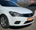 Белый Киа Сид, объемом двигателя 1.6 л и пробегом 226 тыс. км за 7950 $, фото 27 на Automoto.ua