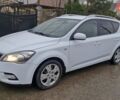 Білий Кіа Сід, об'ємом двигуна 1.58 л та пробігом 225 тис. км за 6500 $, фото 1 на Automoto.ua