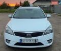 Белый Киа Сид, объемом двигателя 1.58 л и пробегом 254 тыс. км за 4950 $, фото 2 на Automoto.ua