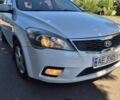 Білий Кіа Сід, об'ємом двигуна 1.6 л та пробігом 184 тис. км за 7097 $, фото 6 на Automoto.ua