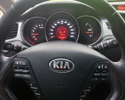 Білий Кіа Сід, об'ємом двигуна 1.6 л та пробігом 238 тис. км за 8999 $, фото 8 на Automoto.ua