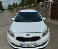 Білий Кіа Сід, об'ємом двигуна 1.6 л та пробігом 220 тис. км за 4597 $, фото 3 на Automoto.ua