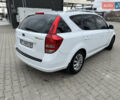 Белый Киа Сид, объемом двигателя 1.6 л и пробегом 277 тыс. км за 6800 $, фото 9 на Automoto.ua