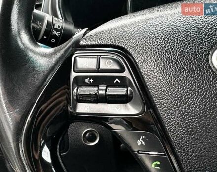 Білий Кіа Сід, об'ємом двигуна 1.6 л та пробігом 250 тис. км за 5590 $, фото 18 на Automoto.ua