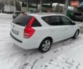 Білий Кіа Сід, об'ємом двигуна 1.59 л та пробігом 350 тис. км за 7500 $, фото 3 на Automoto.ua