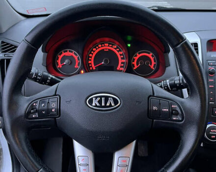 Білий Кіа Сід, об'ємом двигуна 1.4 л та пробігом 143 тис. км за 6700 $, фото 7 на Automoto.ua
