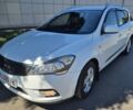 Білий Кіа Сід, об'ємом двигуна 1.6 л та пробігом 184 тис. км за 7100 $, фото 6 на Automoto.ua
