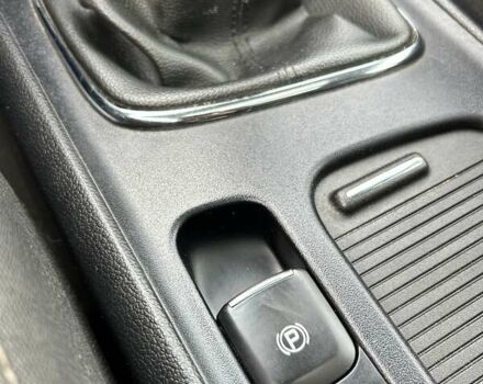 Білий Кіа Сід, об'ємом двигуна 1.6 л та пробігом 193 тис. км за 6600 $, фото 20 на Automoto.ua