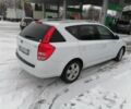 Білий Кіа Сід, об'ємом двигуна 1.6 л та пробігом 350 тис. км за 7200 $, фото 4 на Automoto.ua
