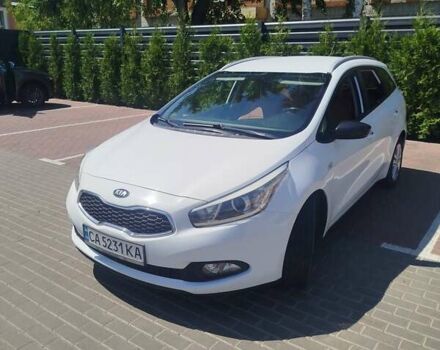 Белый Киа Сид, объемом двигателя 1.58 л и пробегом 235 тыс. км за 8300 $, фото 1 на Automoto.ua