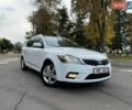 Белый Киа Сид, объемом двигателя 1.6 л и пробегом 167 тыс. км за 7800 $, фото 3 на Automoto.ua
