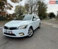 Белый Киа Сид, объемом двигателя 1.6 л и пробегом 167 тыс. км за 7800 $, фото 14 на Automoto.ua