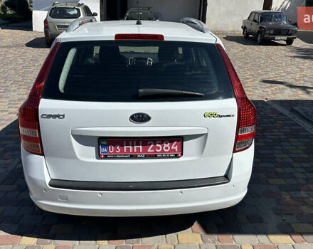 Белый Киа Сид, объемом двигателя 1.6 л и пробегом 215 тыс. км за 7990 $, фото 7 на Automoto.ua