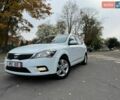 Белый Киа Сид, объемом двигателя 1.6 л и пробегом 167 тыс. км за 7800 $, фото 19 на Automoto.ua