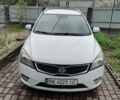 Белый Киа Сид, объемом двигателя 1.58 л и пробегом 350 тыс. км за 6500 $, фото 1 на Automoto.ua