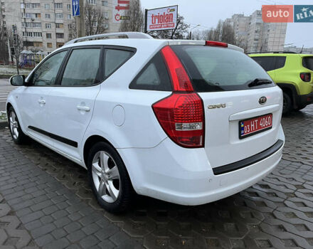 Білий Кіа Сід, об'ємом двигуна 1.4 л та пробігом 143 тис. км за 6700 $, фото 5 на Automoto.ua