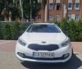 Белый Киа Сид, объемом двигателя 1.58 л и пробегом 235 тыс. км за 8300 $, фото 5 на Automoto.ua
